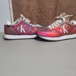 Ck women's 7M